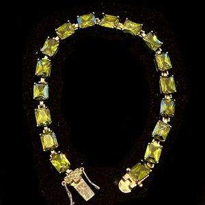 NF 925 Thailand Vintage Olive Green crystal and sterling silver link bracelet